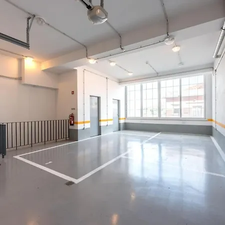 Апартаменти Bairro Alto Bright With Ac Elevator *