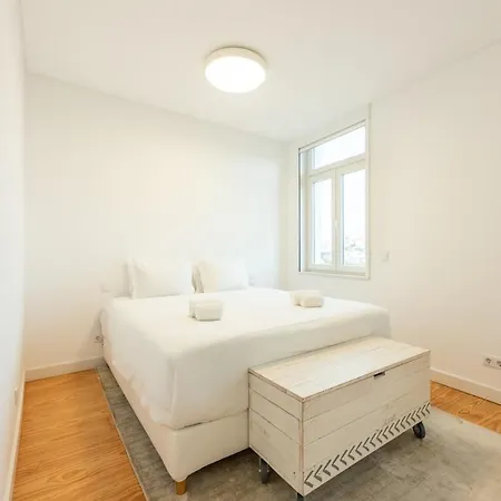 Apartman Bairro Alto Bright With Ac Elevator *