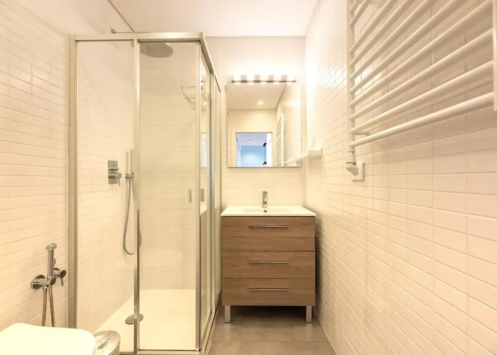 Bairro Alto Bright With Ac Elevator *