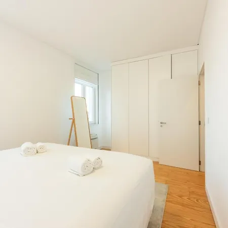 Bairro Alto Bright With Ac Elevator Lisbon