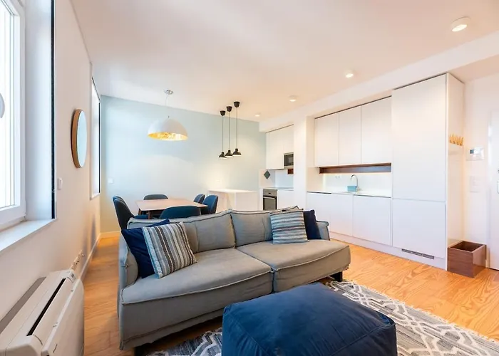 Bairro Alto Bright With Ac Elevator Lizbona