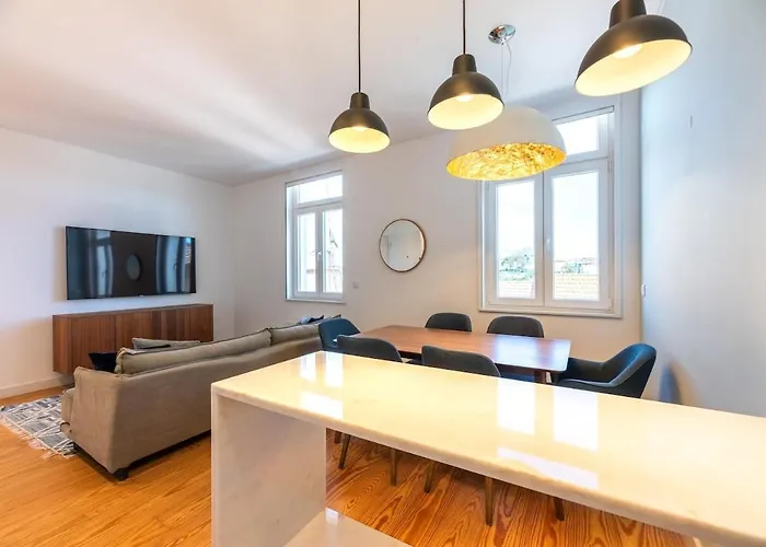 Appartement Bairro Alto Bright With Ac Elevator