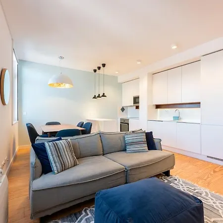 Bairro Alto Bright With Ac Elevator Lizbona